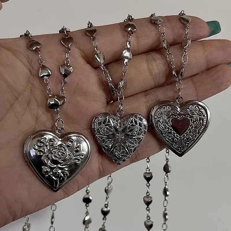 Openable Heart Locket Photo Necklace in Silver Stainless