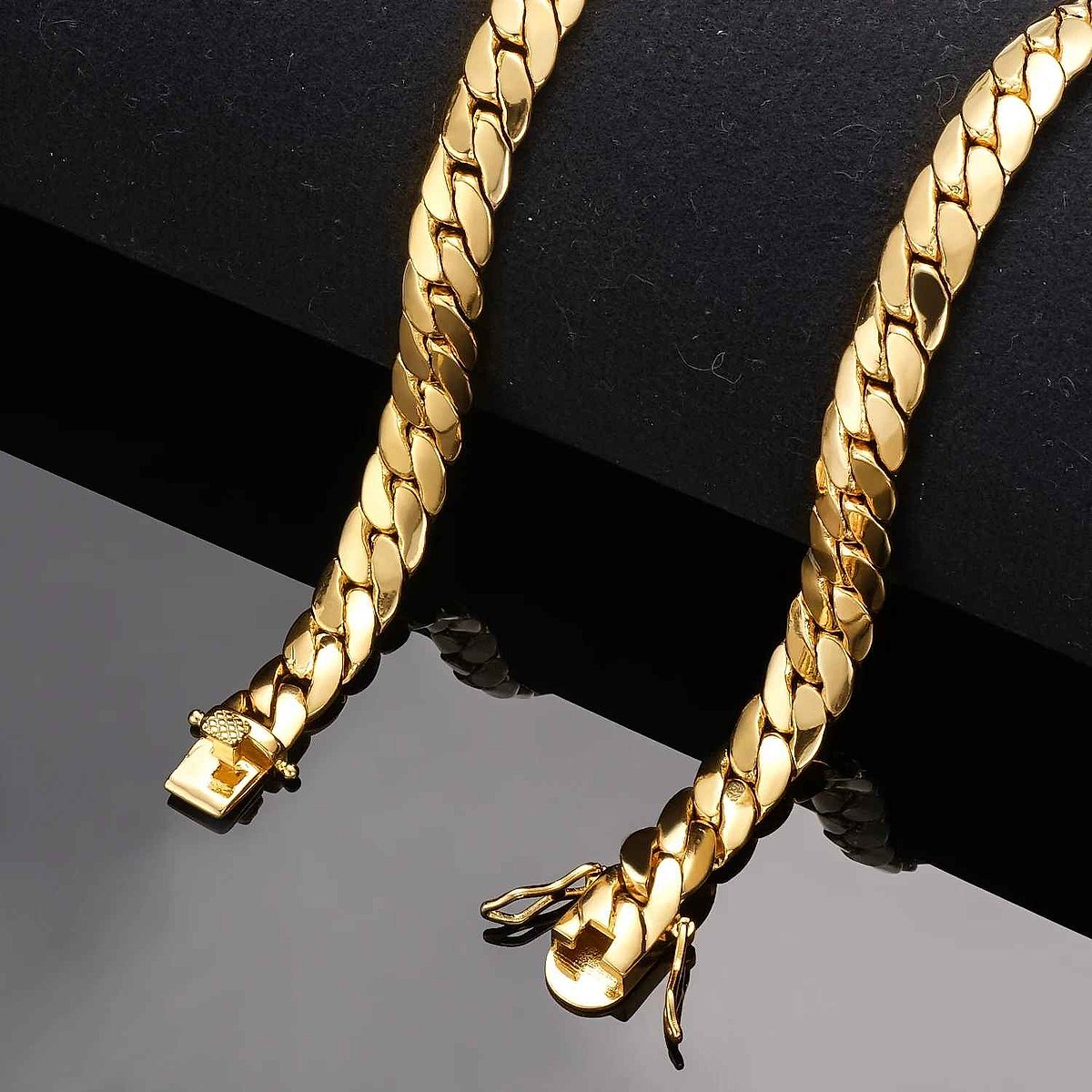 Stand Out Without Saying a Word — Hip Hop Cuban Link Chain Necklace | 10,000+ Sold