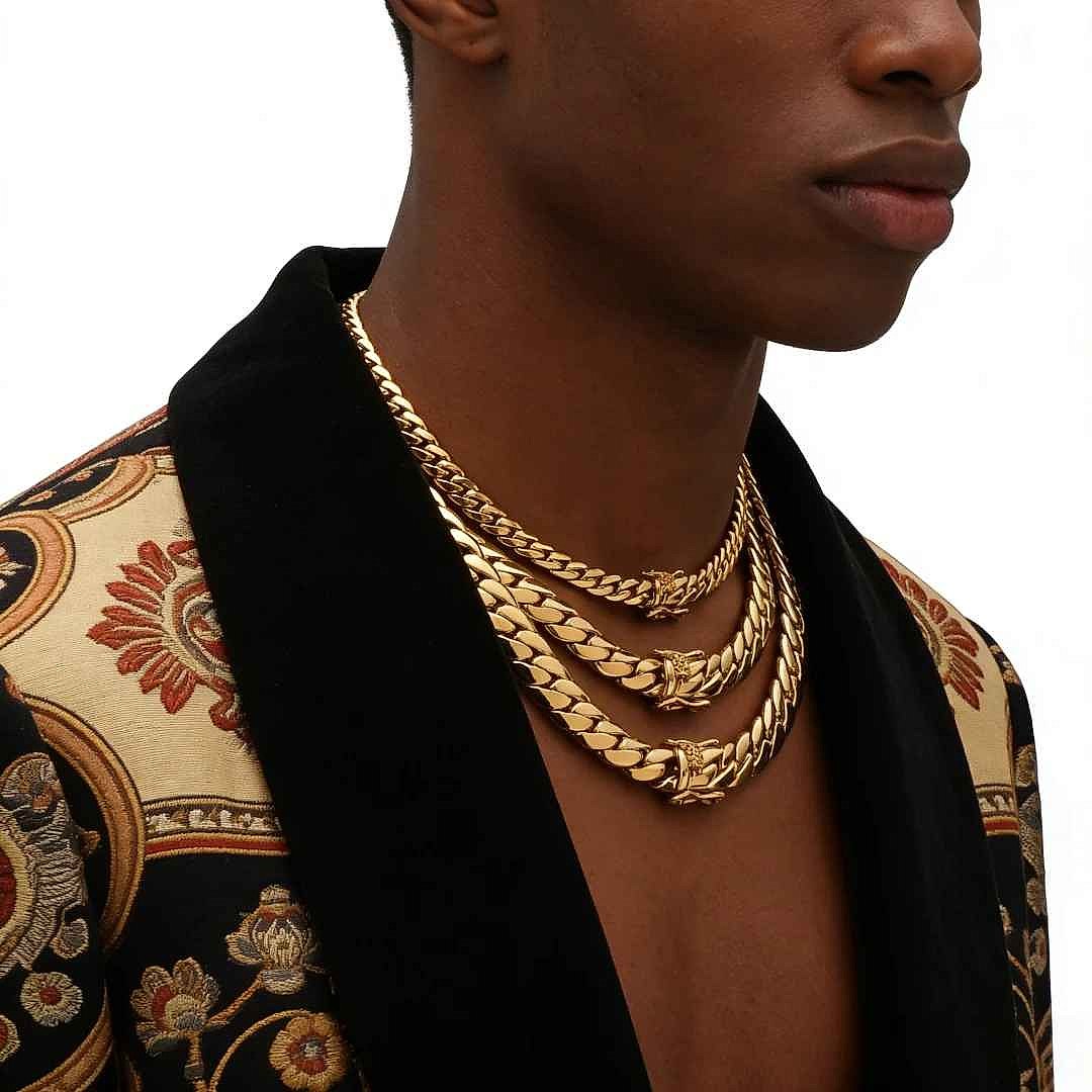 Handcrafted vintage-style Hip Hop Cuban Link Chain Necklace with crystal details, close-up view | BigMoetsy