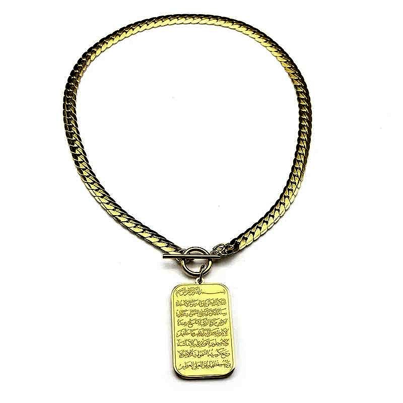 Geometric Quran pendant necklace gold stainless steel closeup