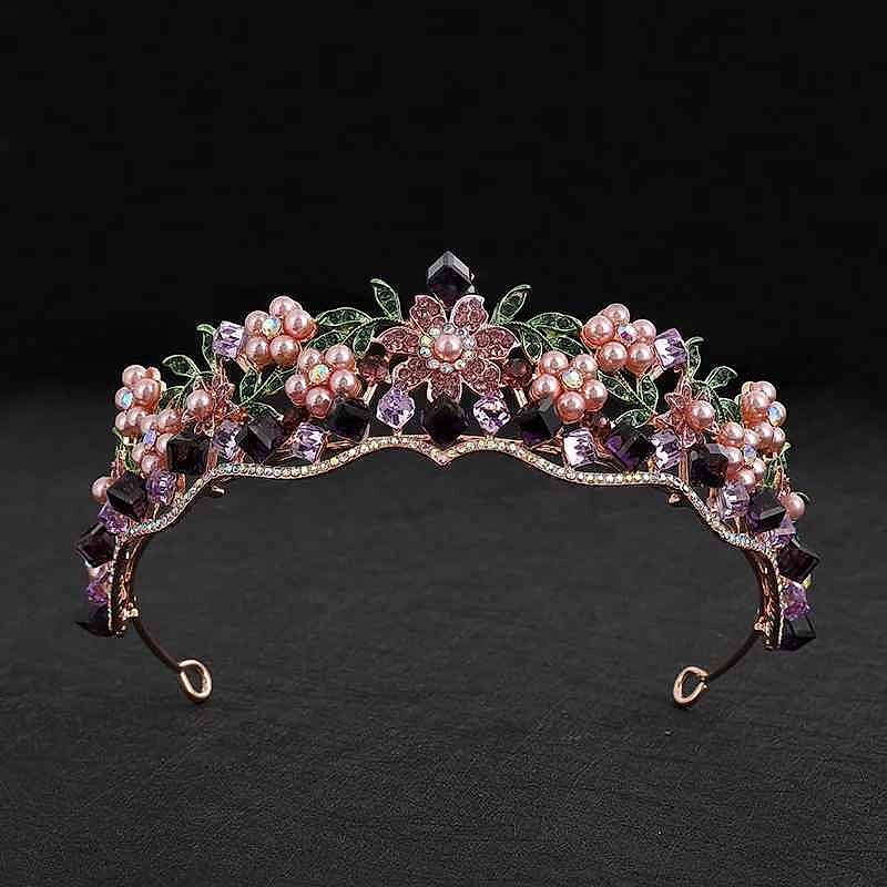 Handcrafted Finally, a Bridal Crown That Looks Expensive Without the Price Tag — Baroque ... - View 6 of 15 | BigMoetsy
