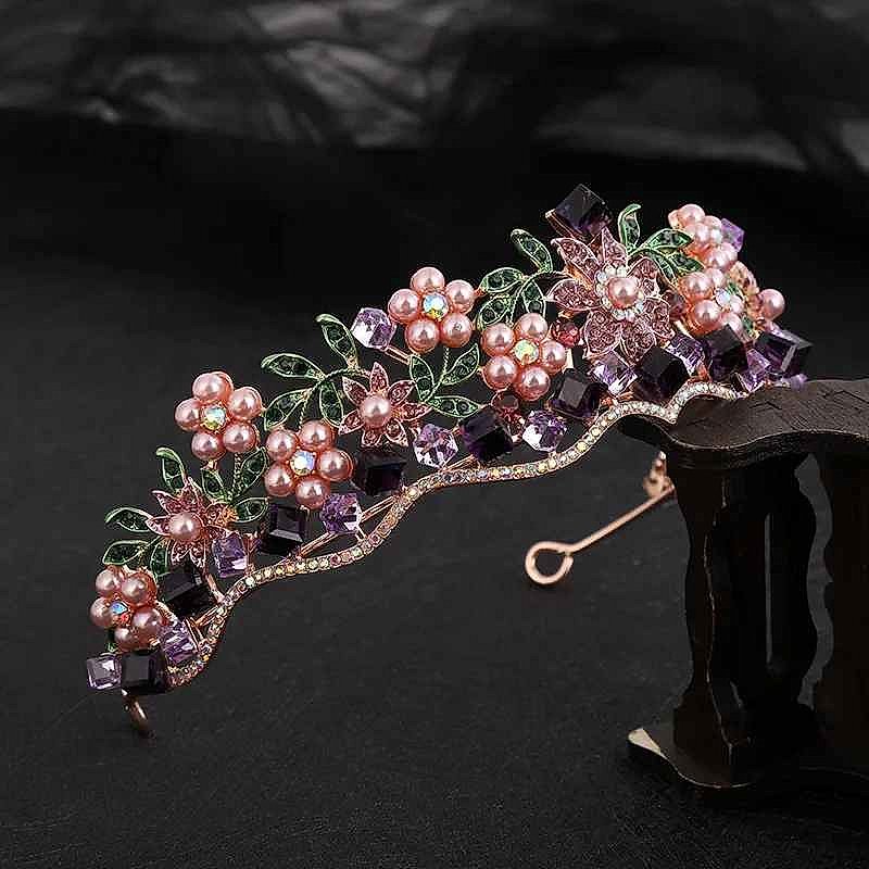 Handcrafted Finally, a Bridal Crown That Looks Expensive Without the Price Tag — Baroque ... - View 7 of 15 | BigMoetsy