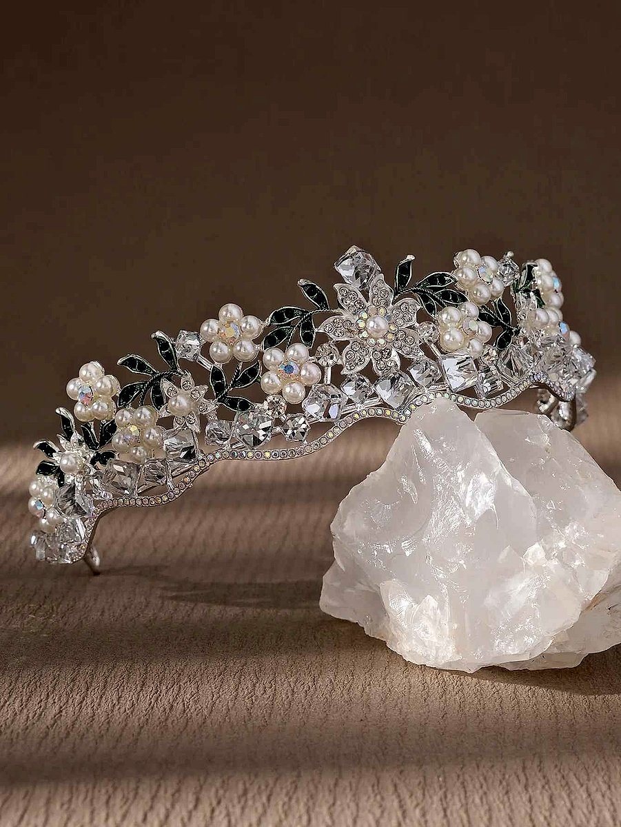 Handcrafted Finally, a Bridal Crown That Looks Expensive Without the Price Tag — Baroque ... - View 10 of 15 | BigMoetsy