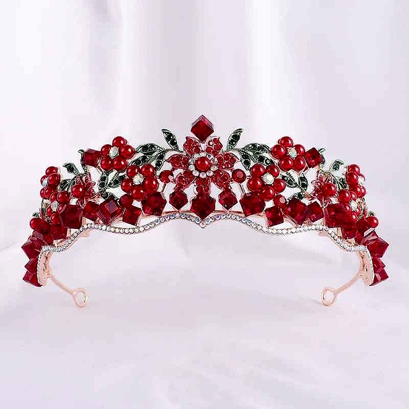 Handcrafted Finally, a Bridal Crown That Looks Expensive Without the Price Tag — Baroque ... - View 12 of 15 | BigMoetsy