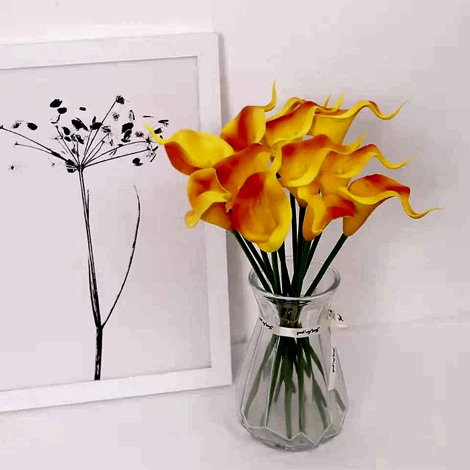 Handcrafted realistic silk calla lily artificial bouquet close-up detail from 20-piece Real Touch collection | BigMoetsy