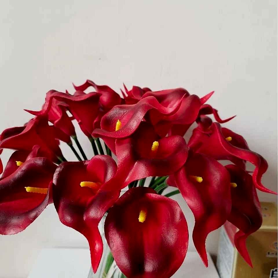 Handcrafted realistic silk calla lily artificial bouquet 20-piece Real Touch arrangement in elegant display | BigMoetsy